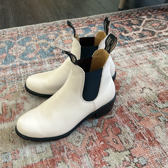Blundstone Shoes - Blundstone 2160 Heeled Boot Pearl 9/EU 39